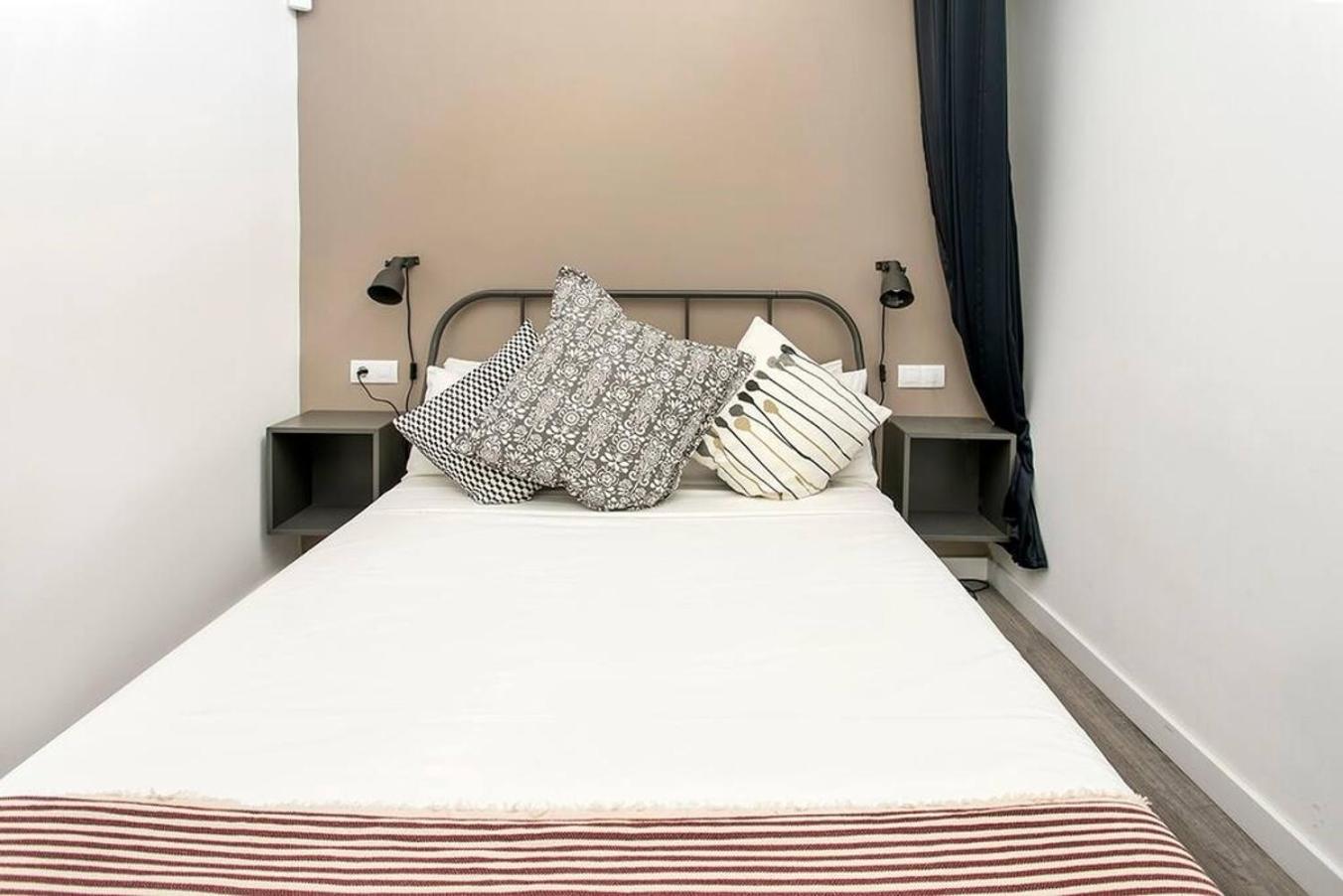 Ferienwohnung Cozy&New With Terrace L’Hospitalet de Llobregat Exterior foto