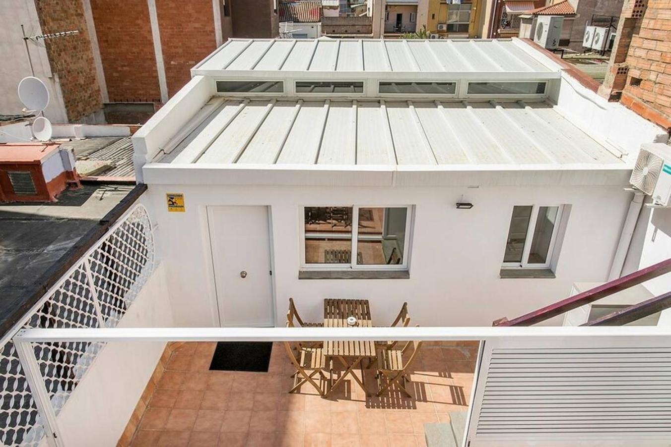 Ferienwohnung Cozy&New With Terrace L’Hospitalet de Llobregat Exterior foto