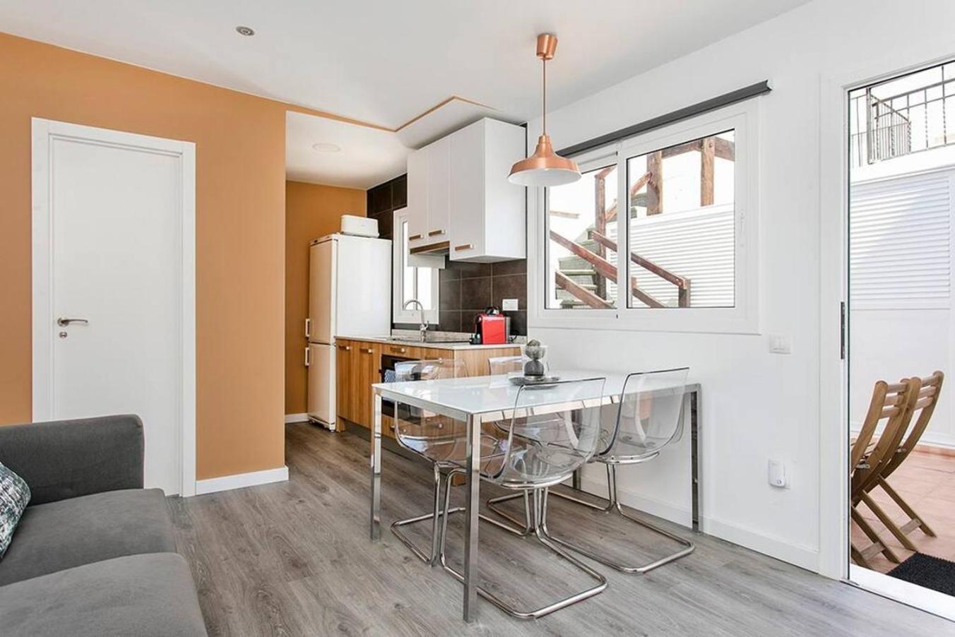 Ferienwohnung Cozy&New With Terrace L’Hospitalet de Llobregat Exterior foto